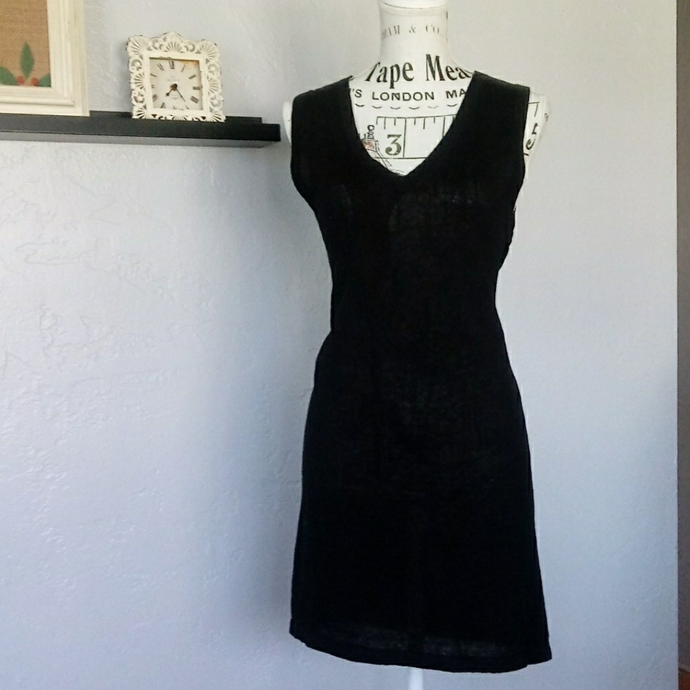 360 sweater Chanda 100% linen knit dress black